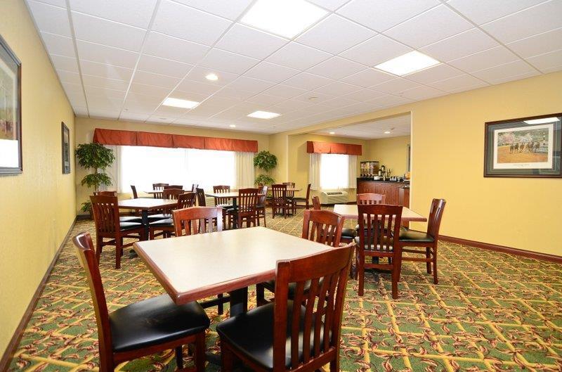 Best Western Lawrenceburg Inn Restaurace fotografie